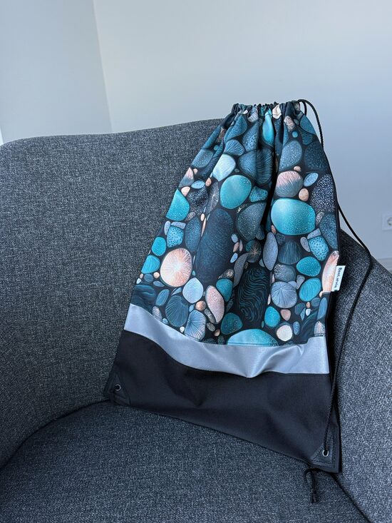 Apavu/sporta maisiņš "Akmentiņi" 